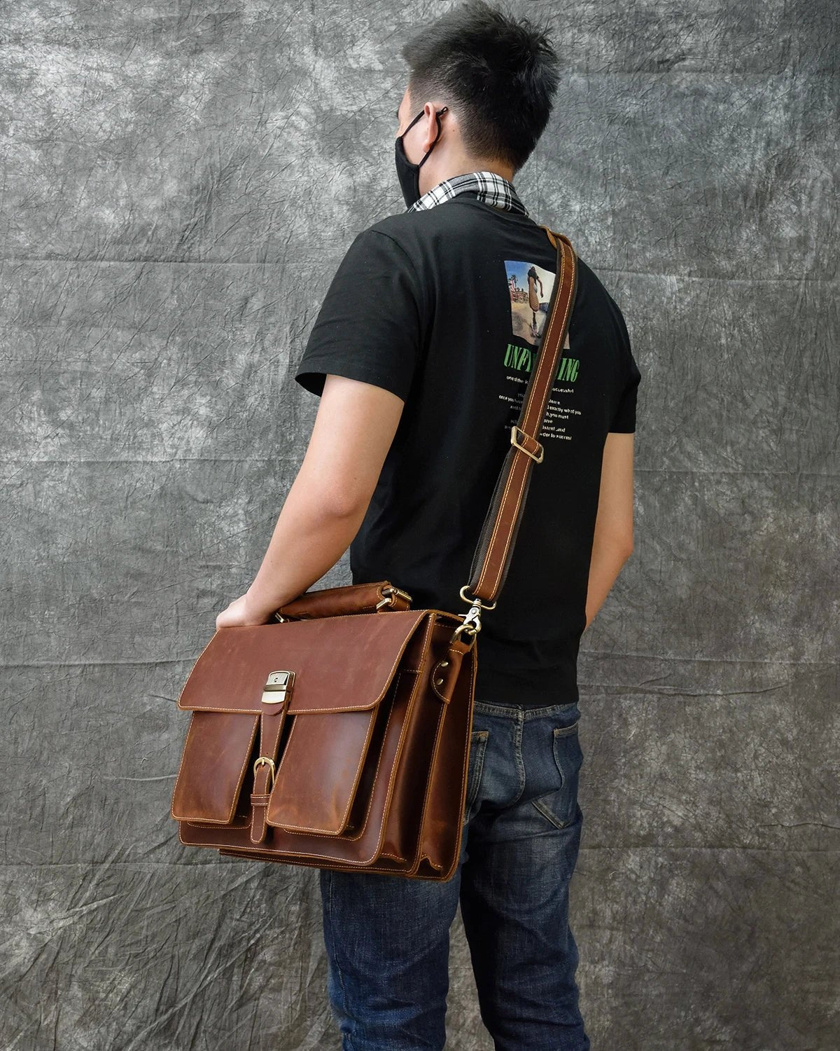 Vintage Vanguard: Crazy Horse Leather Messenger Briefcase - Fenrir Vintage Emporium